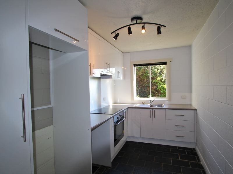 Unit 1/4 Capri Drive, Sandy Bay TAS 7005