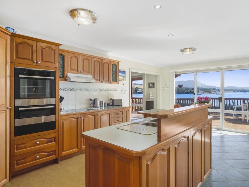 4 Mardon Lane, Coningham TAS 7054