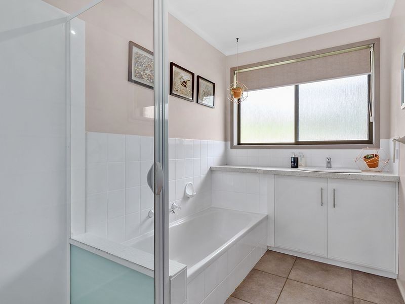 53 Illawarra Road, Blackmans Bay TAS 7052