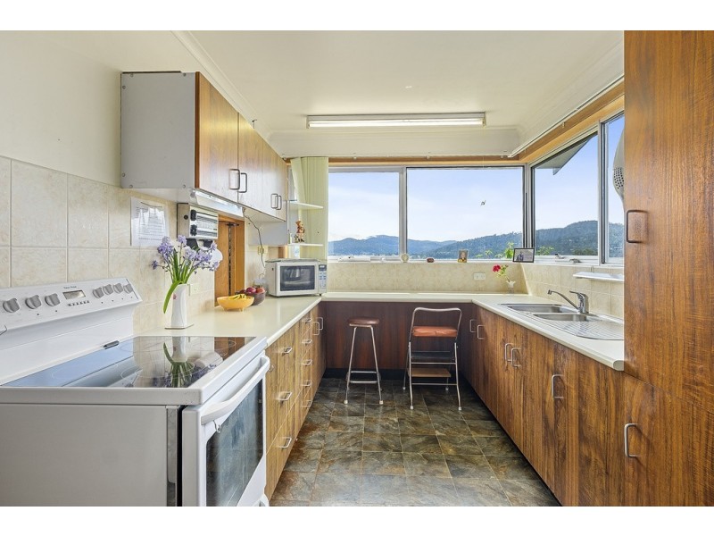 14 Nicholas Drive, Kingston Beach TAS 7050