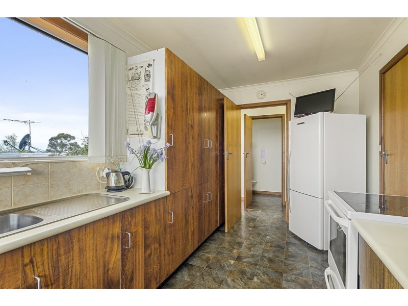 14 Nicholas Drive, Kingston Beach TAS 7050