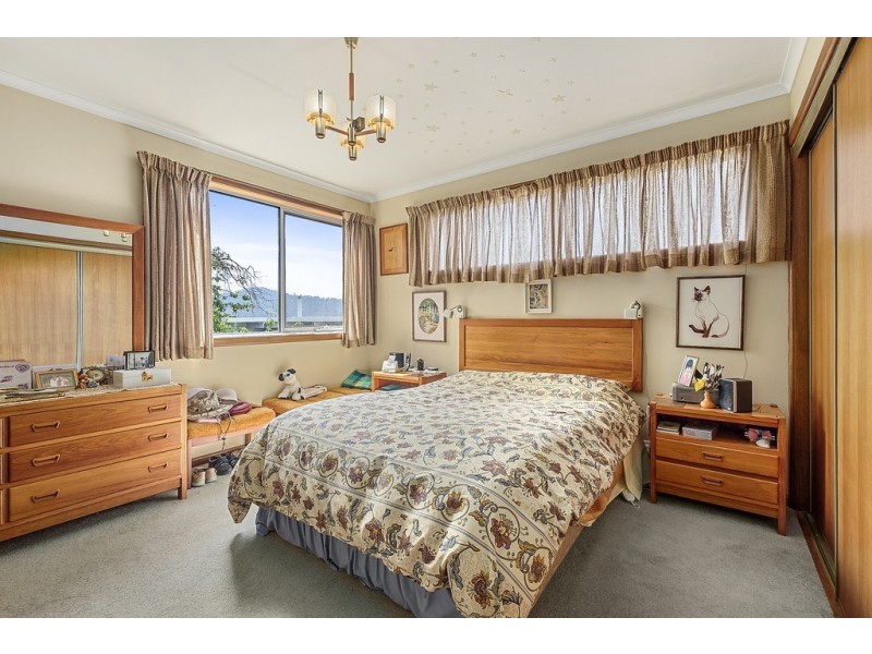 14 Nicholas Drive, Kingston Beach TAS 7050