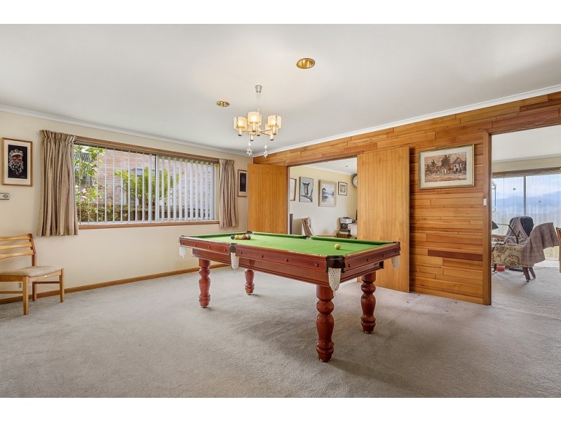 14 Nicholas Drive, Kingston Beach TAS 7050