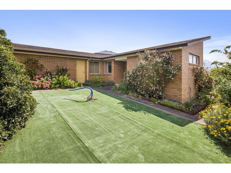 14 Nicholas Drive, Kingston Beach TAS 7050
