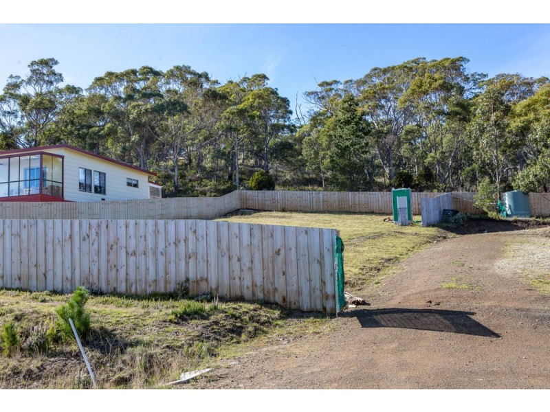 42 Harvey Road, Alonnah TAS 7150