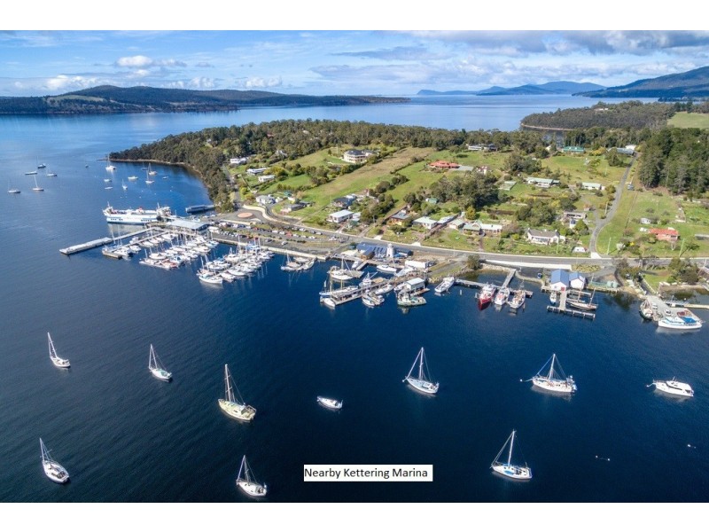 83 Saddle Road, Kettering TAS 7155