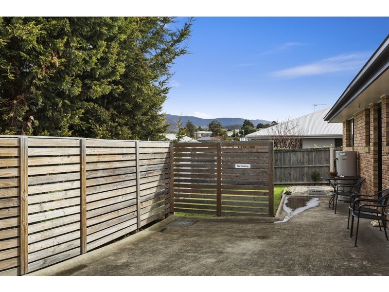 Unit 2, 4 Bonsai Place, Margate TAS 7054