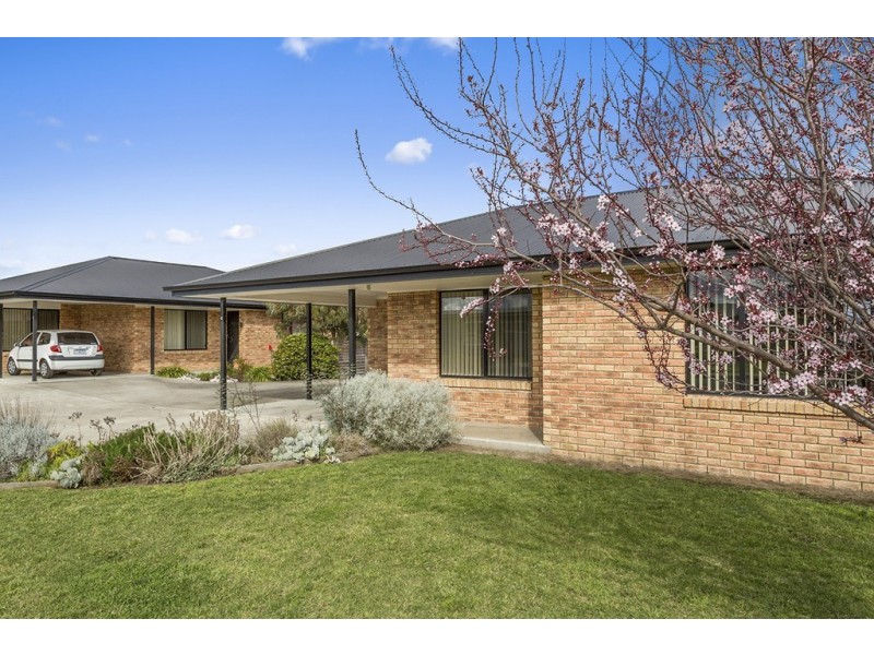Unit 2, 4 Bonsai Place, Margate TAS 7054