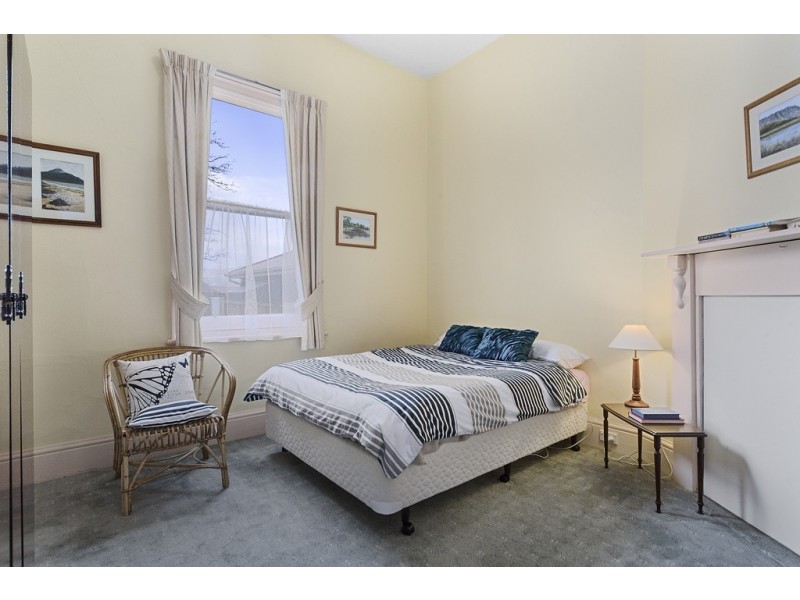 122 Augusta Road, Lenah Valley TAS 7008