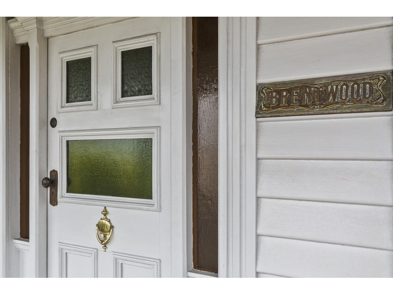 122 Augusta Road, Lenah Valley TAS 7008