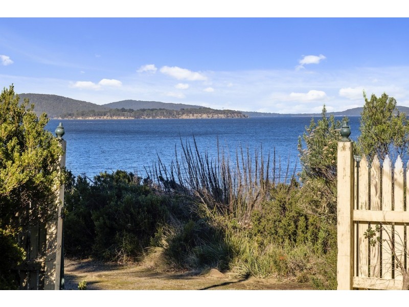 5166 Channel Highway, Gordon TAS 7150