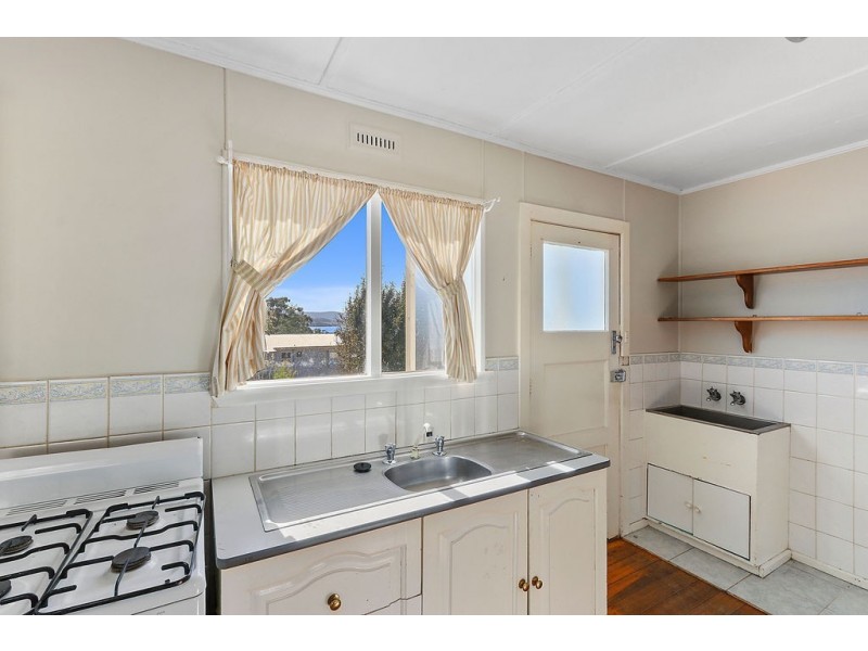 1 Woorin Street, Berriedale TAS 7011