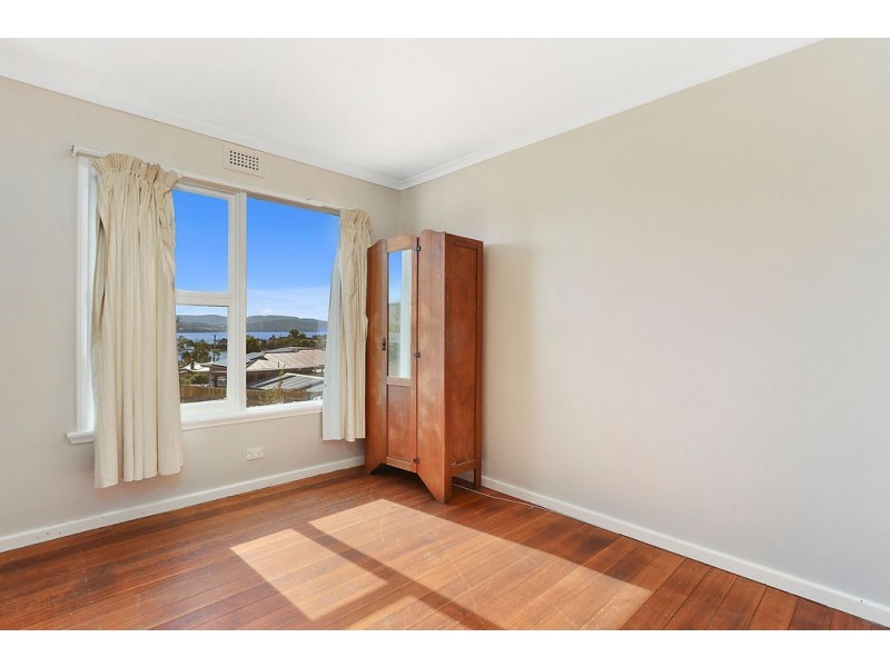 1 Woorin Street, Berriedale TAS 7011
