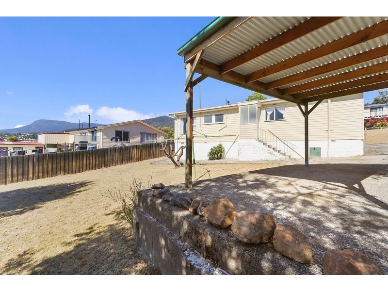 1 Woorin Street, Berriedale TAS 7011