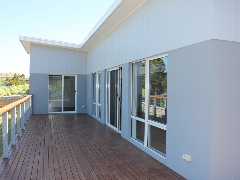 33 Staff Road, Electrona TAS 7054