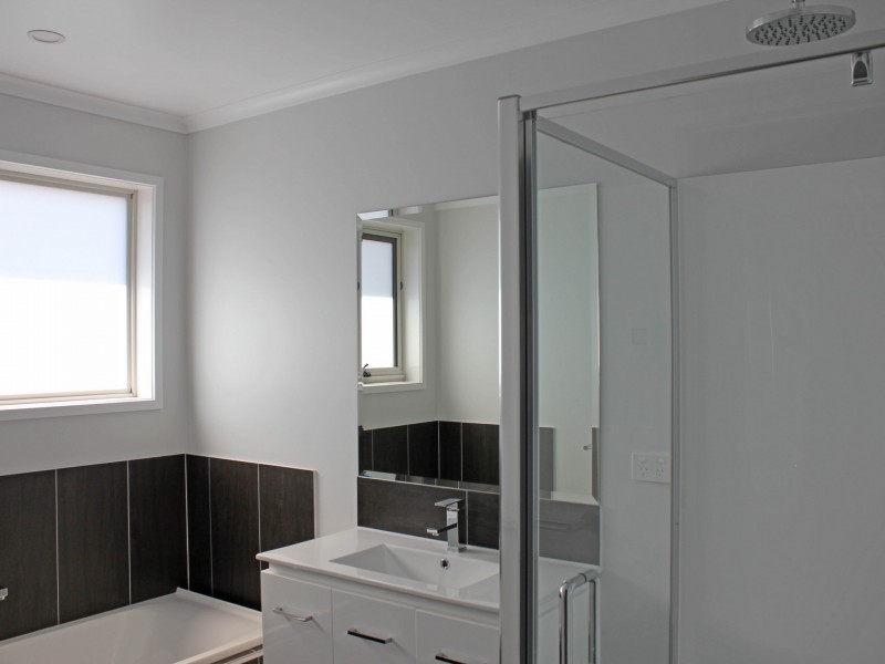 33 Staff Road, Electrona TAS 7054