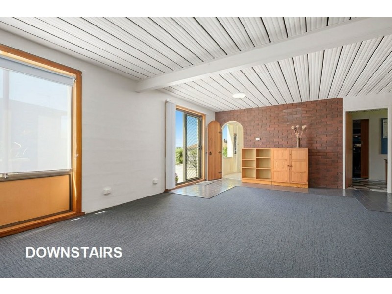 11 Pearl Place, Blackmans Bay TAS 7052