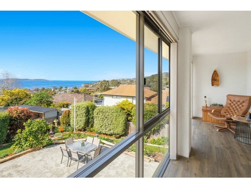 11 Pearl Place, Blackmans Bay TAS 7052