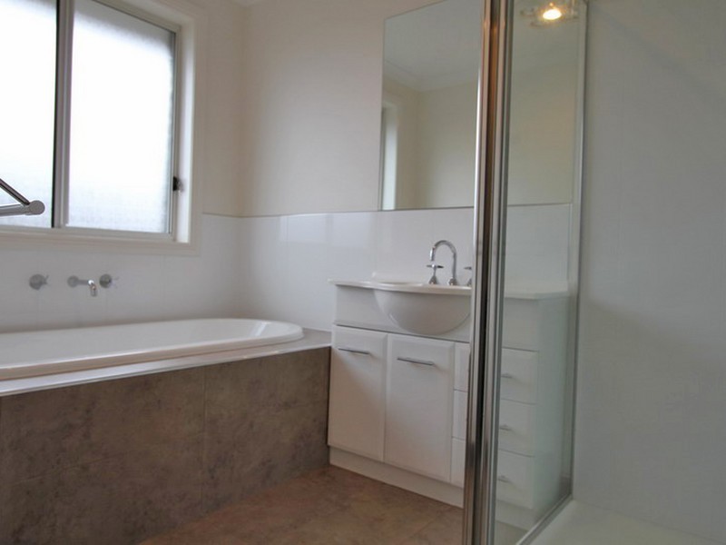 4A Lotus Court, Margate TAS 7054
