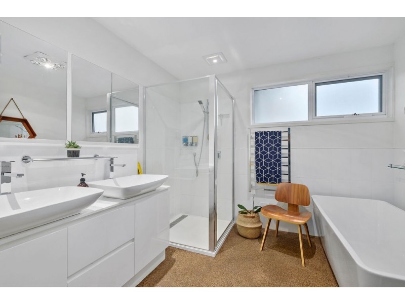 3 Diamond Drive, Blackmans Bay TAS 7052