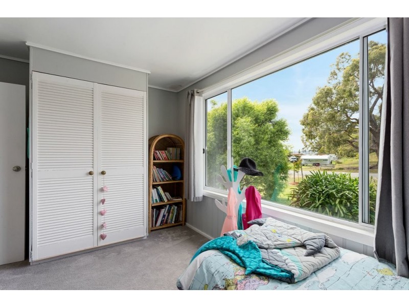 48 Beach Road, Snug TAS 7054