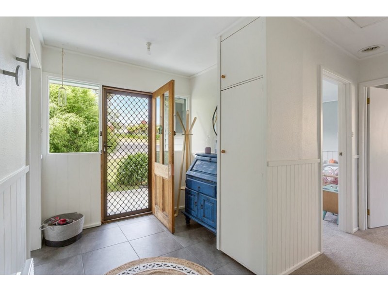 48 Beach Road, Snug TAS 7054