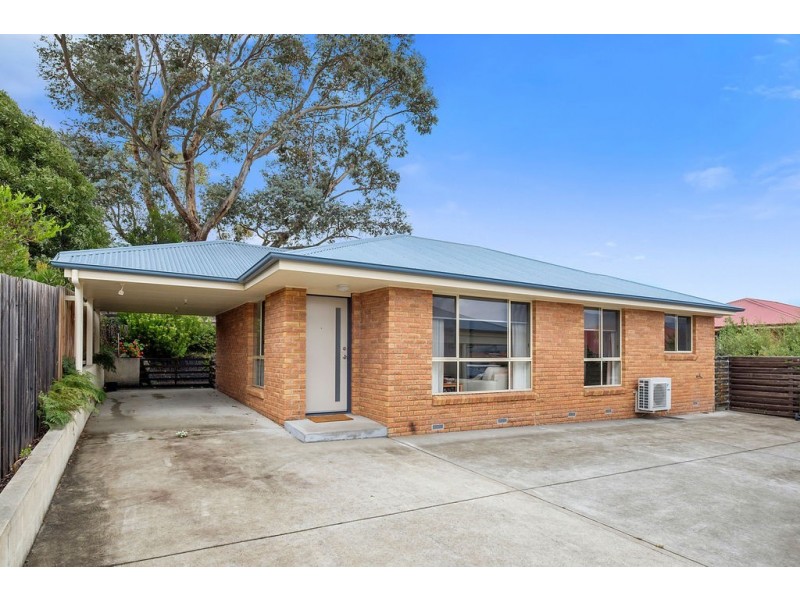 Unit 2/23 Thornbill Street, Kingston TAS 7050