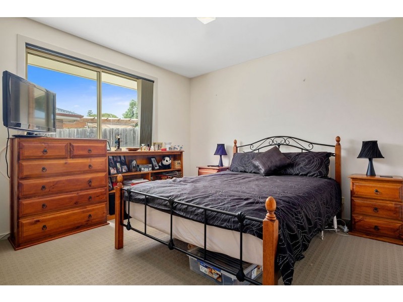 Unit 2/23 Thornbill Street, Kingston TAS 7050