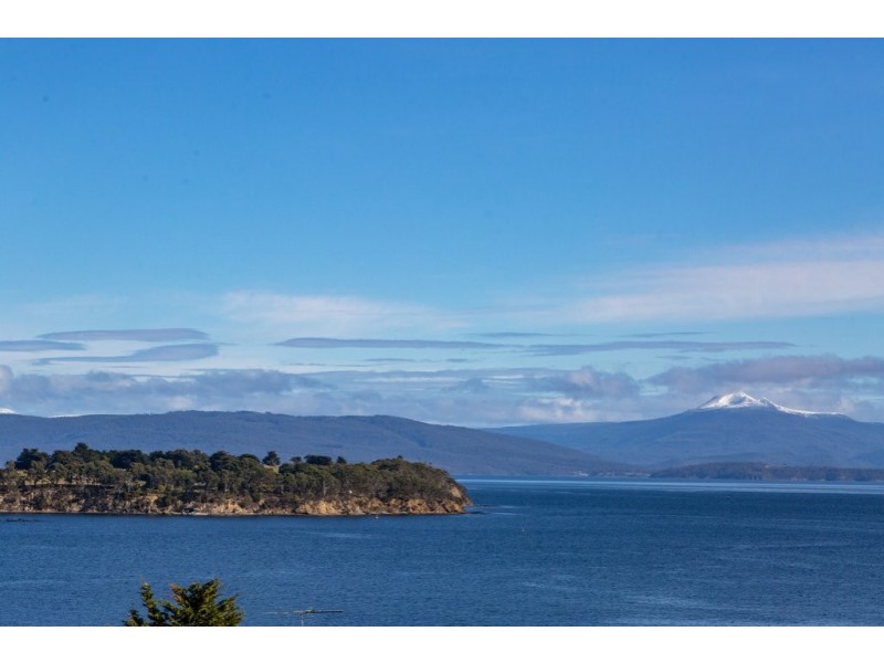 1 Ritchie Street, Alonnah TAS 7150