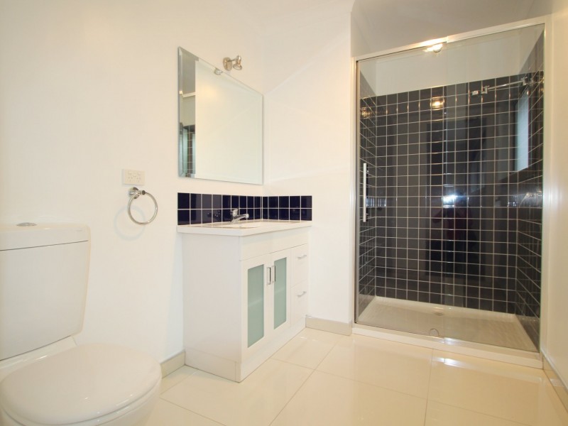 Unit 2/6 Lester Crescent, Kingston TAS 7050