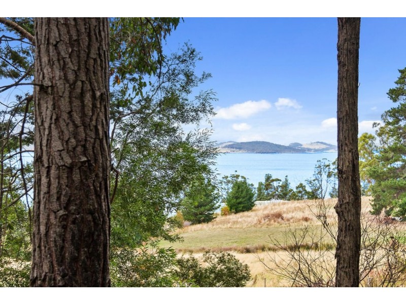 Channel Highway, Flowerpot TAS 7163