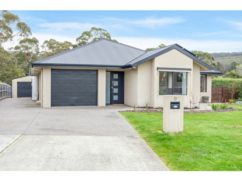 9 Tarragon Drive, Margate TAS 7054