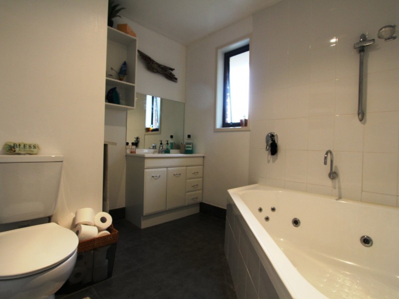 Unit 1/35 Snug Tiers Road, Snug TAS 7054