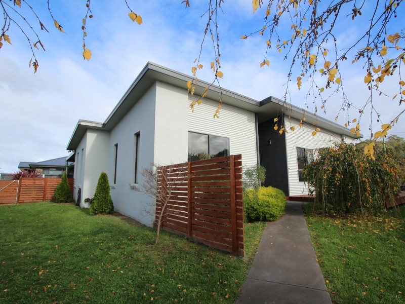 17 Rannah Street, Electrona TAS 7054