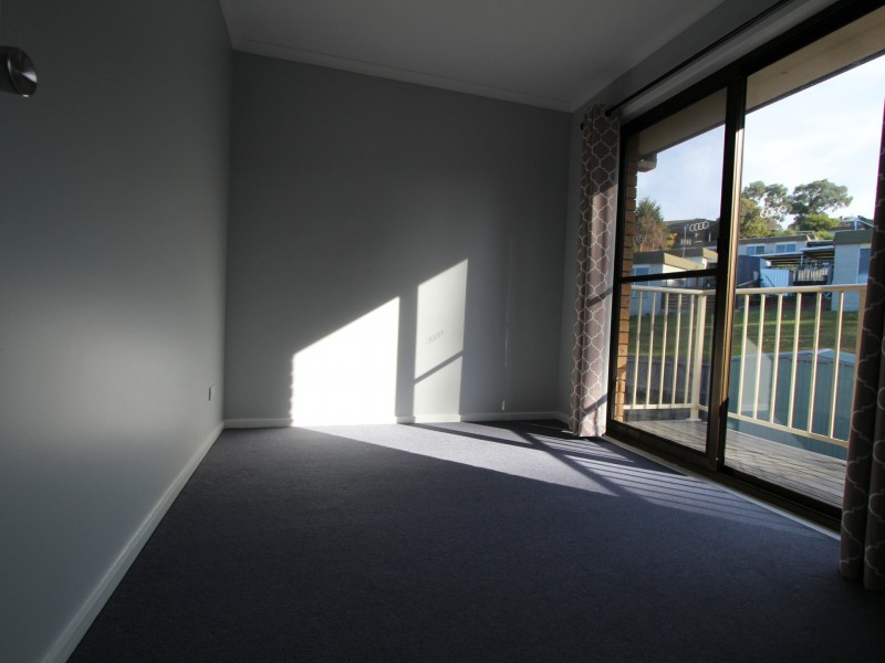 Unit 1/12 Opal Drive, Blackmans Bay TAS 7052