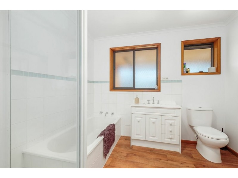 98 Beach Road, Margate TAS 7054