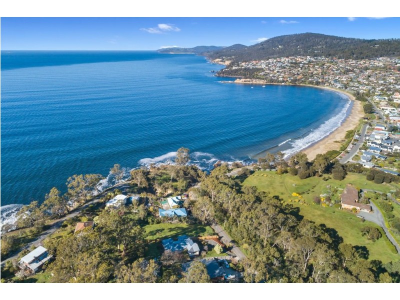51 Blowhole Road, Blackmans Bay TAS 7052