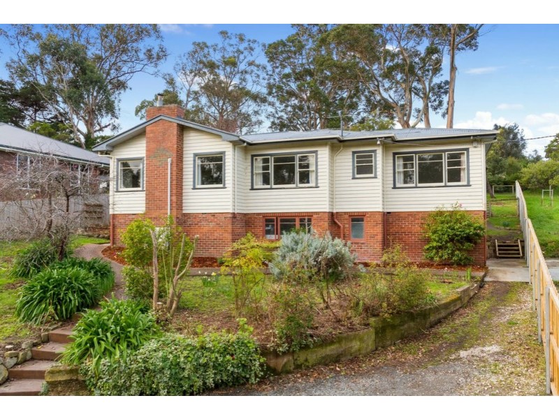 51 Blowhole Road, Blackmans Bay TAS 7052