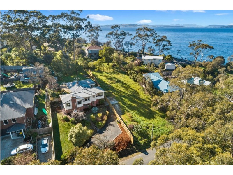 51 Blowhole Road, Blackmans Bay TAS 7052