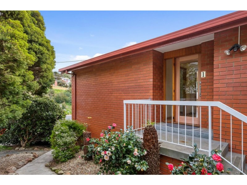 Unit 1/28 Mount Royal Road, Kingston Beach TAS 7050