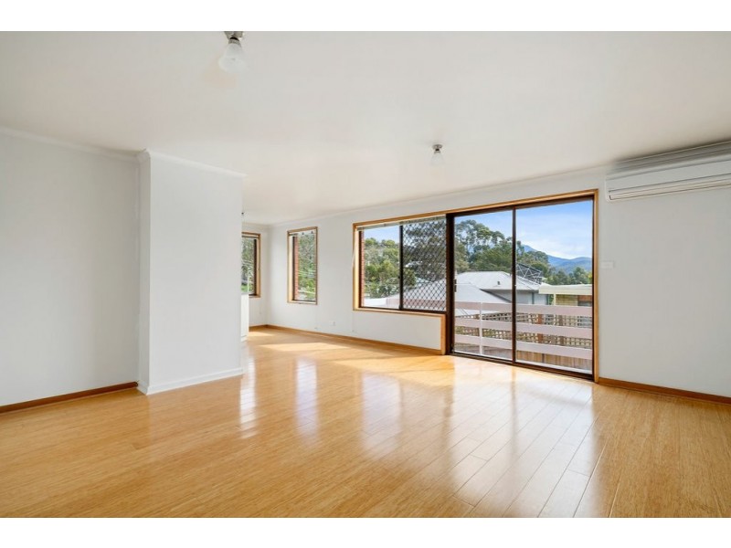 Unit 1/28 Mount Royal Road, Kingston Beach TAS 7050