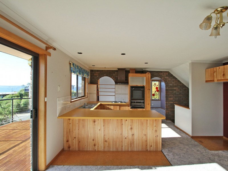 3 Flowerpot Crescent, Blackmans Bay TAS 7052