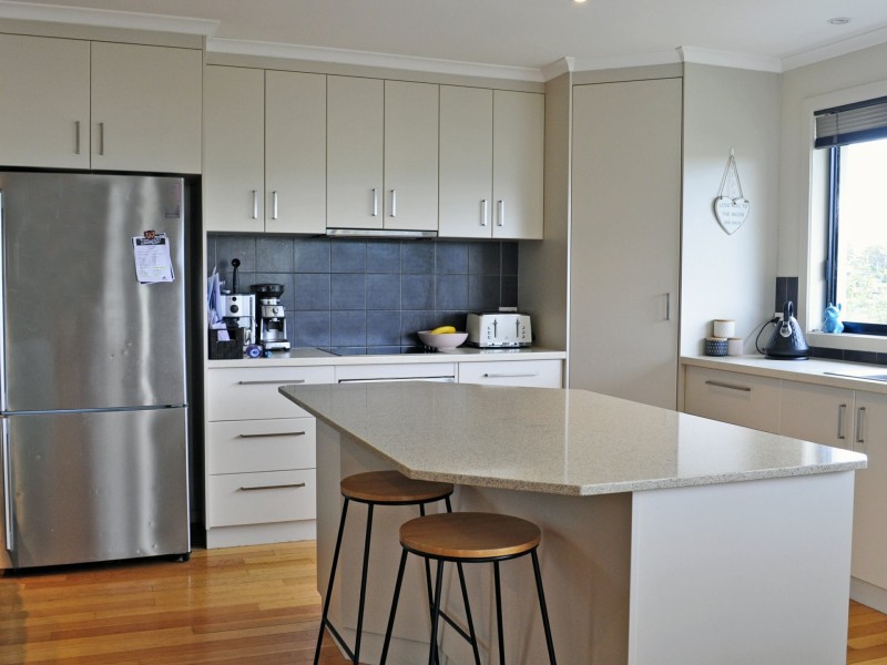 16 Mountain View Drive, Kingston TAS 7050