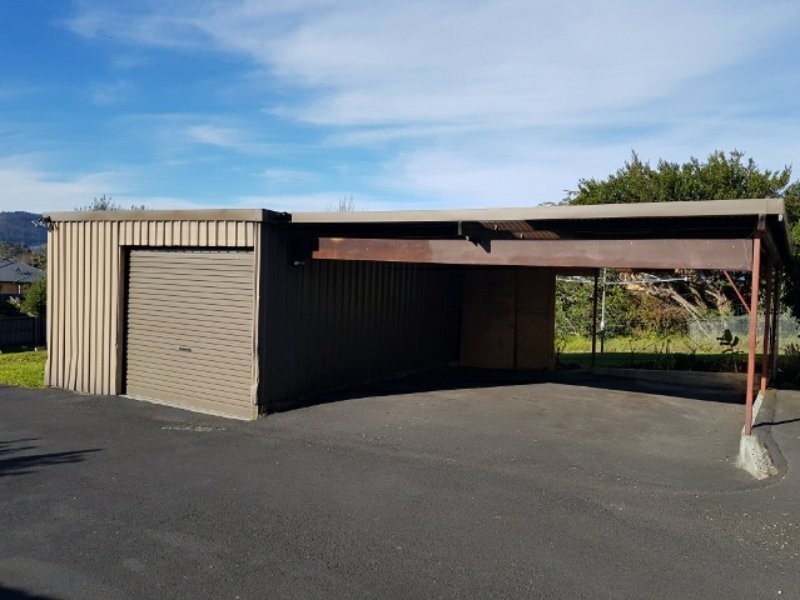 8 Crescent Drive, Margate TAS 7054