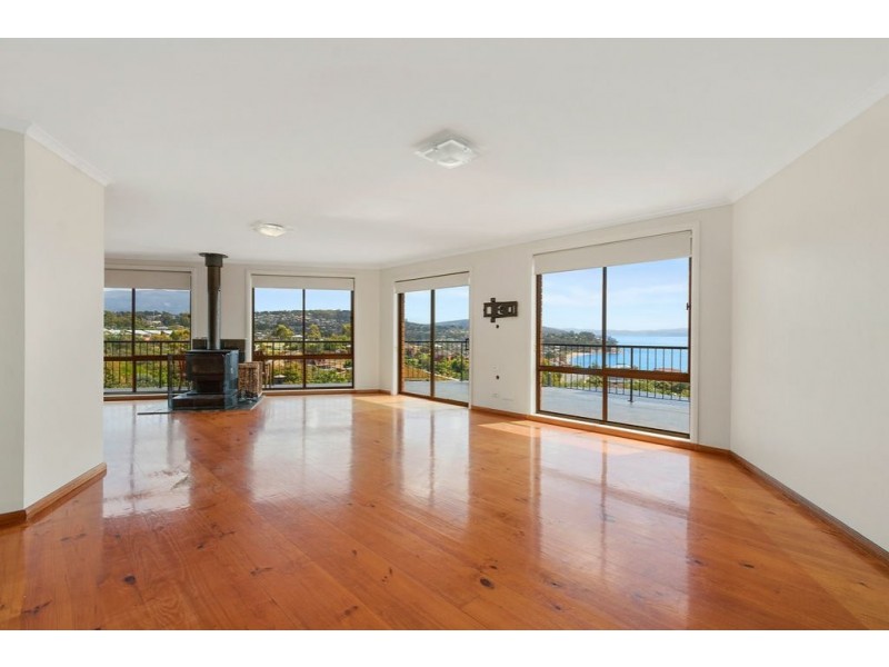 3 Clearwater Court, Blackmans Bay TAS 7052