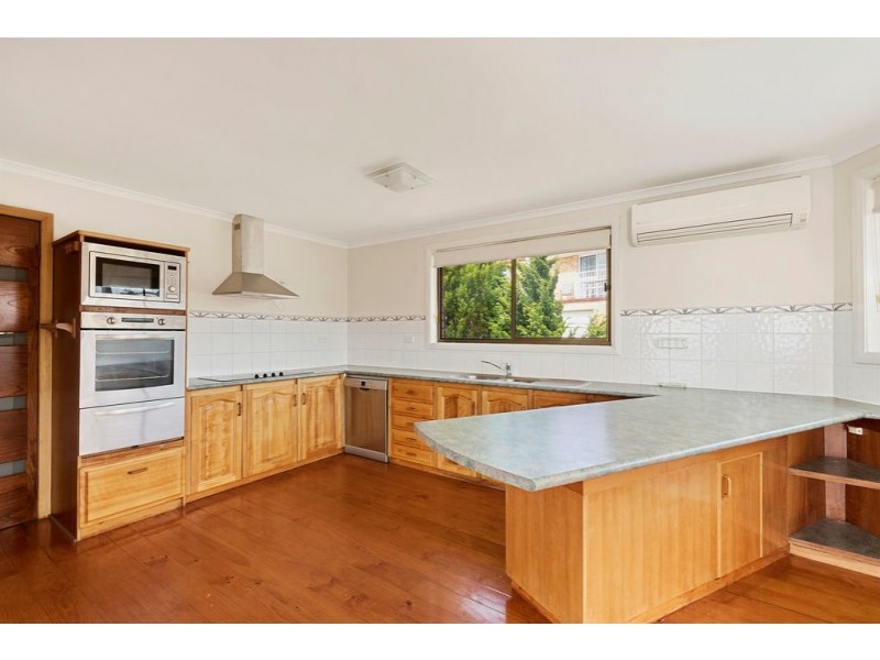 3 Clearwater Court, Blackmans Bay TAS 7052