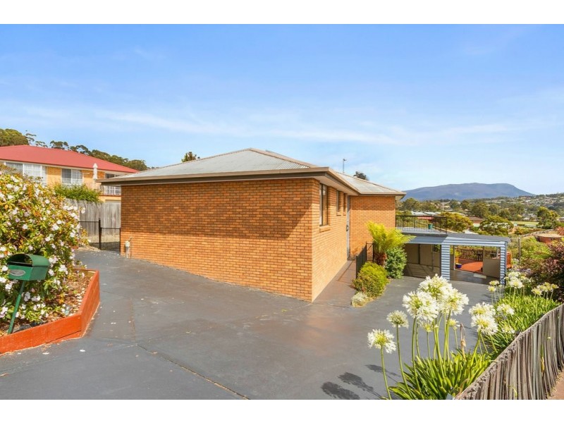 3 Clearwater Court, Blackmans Bay TAS 7052