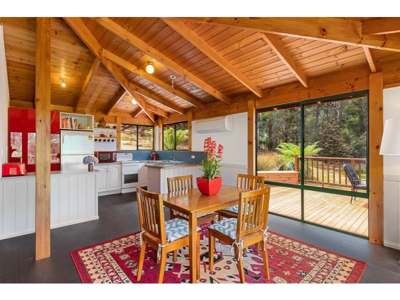 37 McQueens Road, Snug TAS 7054