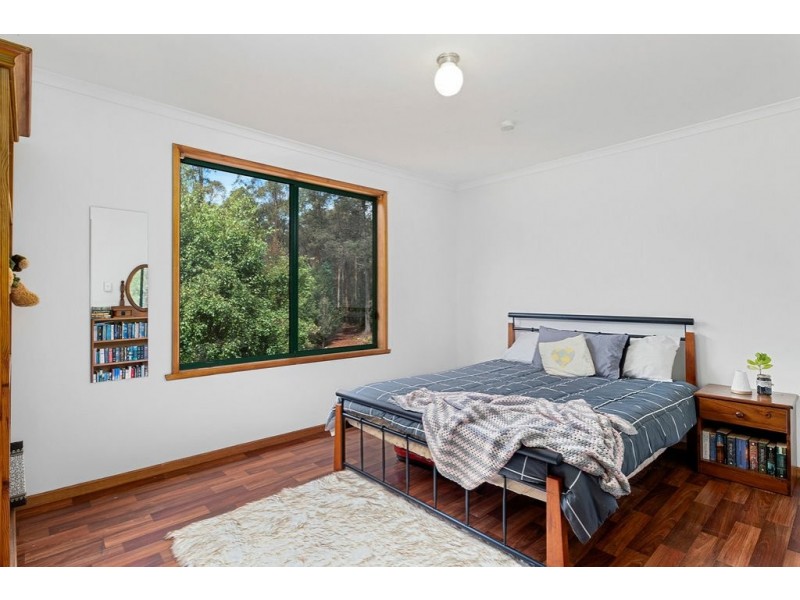 37 McQueens Road, Snug TAS 7054