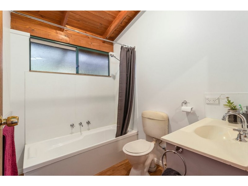 37 McQueens Road, Snug TAS 7054